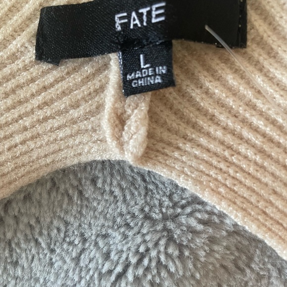 Fate Scoop Neck Sweater - Picture 7 of 9